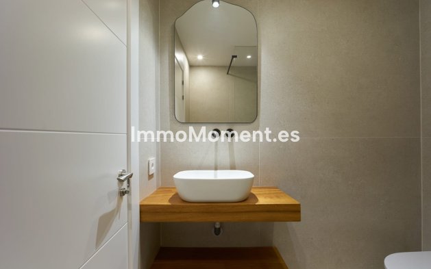 Bestaande woning - Geschakelde woning - Marbella - Nueva Andalucía