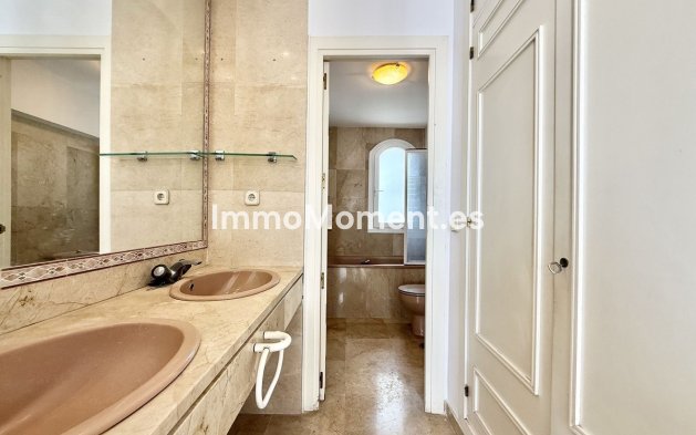 Wiederverkauf - Reihenhaus - Marbella - Nueva Andalucía