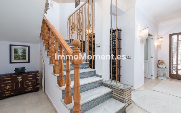 Wiederverkauf - Villa - Marbella - Marbella Centro