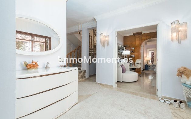 Wiederverkauf - Villa - Marbella - Marbella Centro