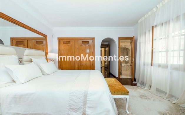 Wiederverkauf - Villa - Marbella - Marbella Centro