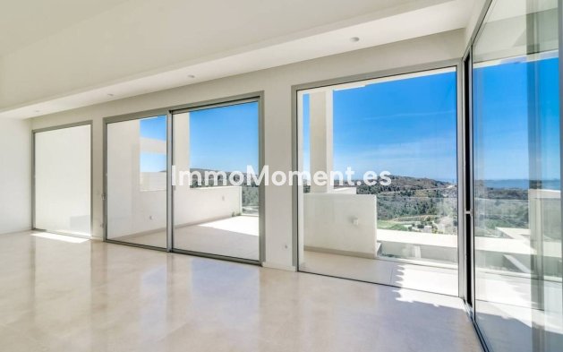 Resale - Apartment - Benahavís - Benahavís Centro