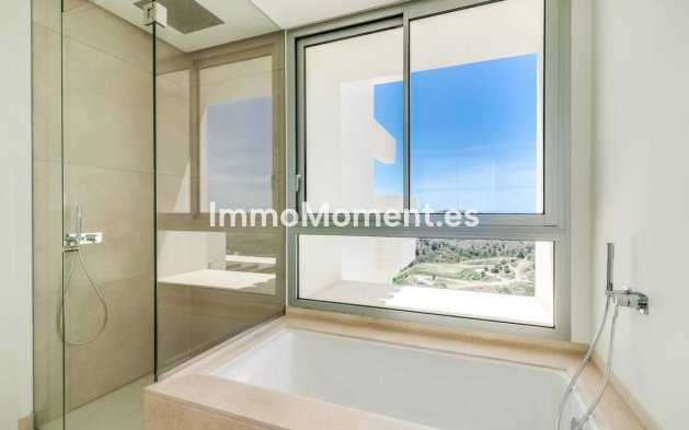 Resale - Apartment - Benahavís - Benahavís Centro