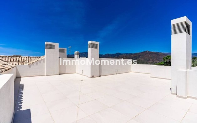 Resale - Apartment - Benahavís - Benahavís Centro