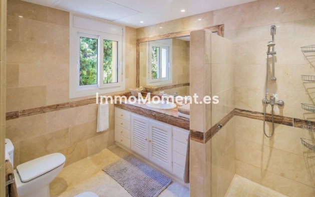 Revente - Villa - Marbella - Elviria
