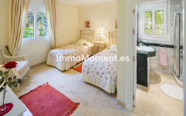 Revente - Villa - Marbella - Elviria