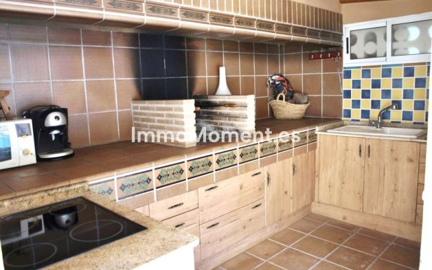 Wiederverkauf - Villa - Denia - Denia Centro