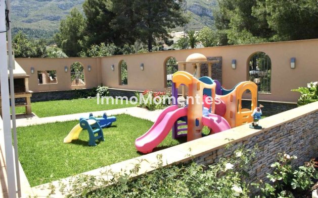 Wiederverkauf - Villa - Denia - Denia Centro