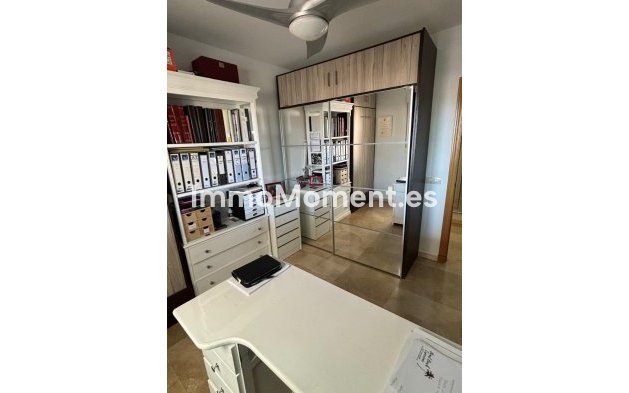 Resale - Apartment - Torremolinos