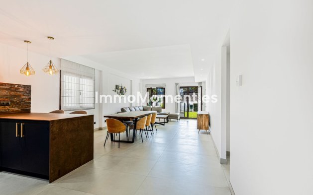 Wiederverkauf - Wohnung - Marbella - Puerto Banús