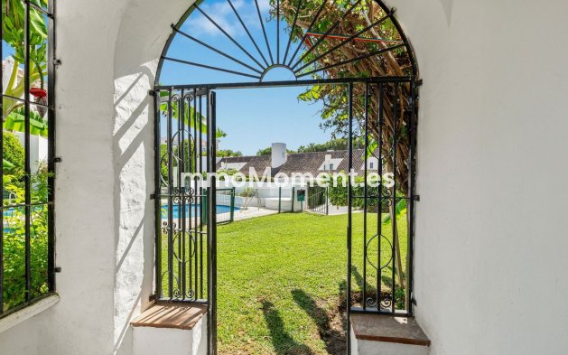 Wiederverkauf - Wohnung - Marbella - Puerto Banús