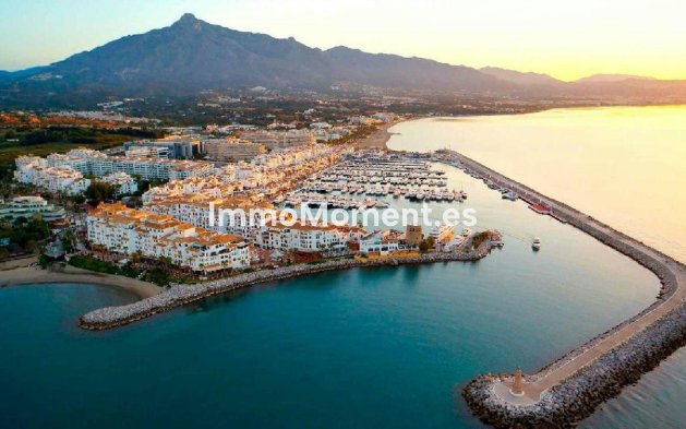 Wiederverkauf - Wohnung - Marbella - Puerto Banús