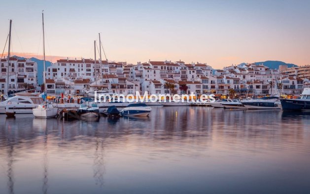 Wiederverkauf - Wohnung - Marbella - Puerto Banús