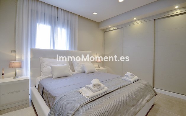 Wiederverkauf - Wohnung - Marbella - Puerto Banús