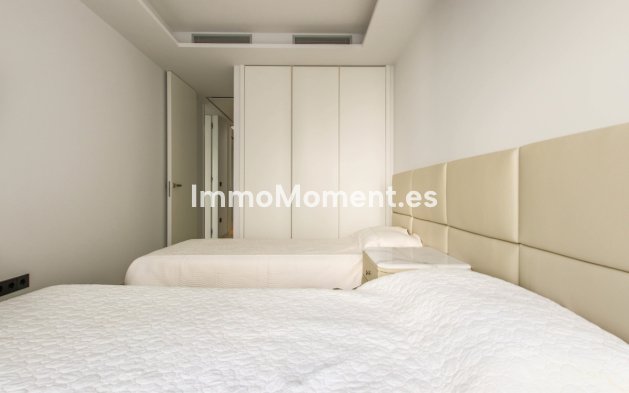 Wiederverkauf - Reihenhaus - Estepona  - Estepona Centro