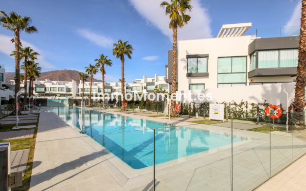 Wiederverkauf - Reihenhaus - Estepona  - Estepona Centro