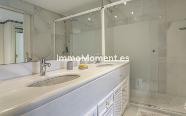 Wiederverkauf - Wohnung - Marbella - Puerto Banús