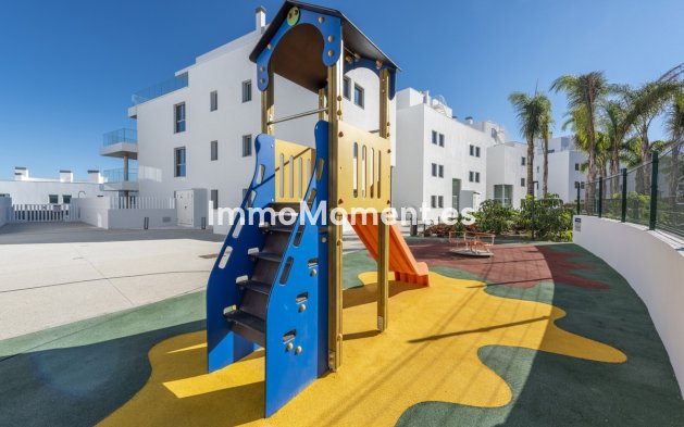 Resale - Apartment - Mijas - Calanova Golf
