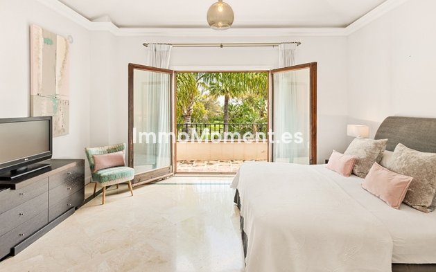 Wiederverkauf - Villa - Marbella - Nueva Andalucía