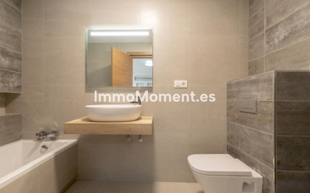 Wiederverkauf - Wohnung - Marbella - Puerto Banús