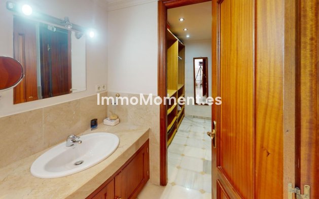 Revente - Villa - Estepona  - New Golden Mile