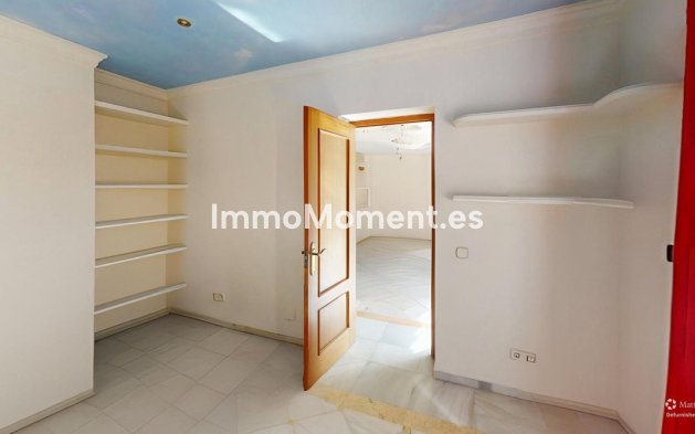 Revente - Villa - Estepona  - New Golden Mile