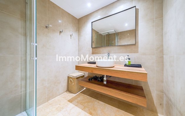 Revente - Maison mitoyenne - Estepona  - Estepona Centro