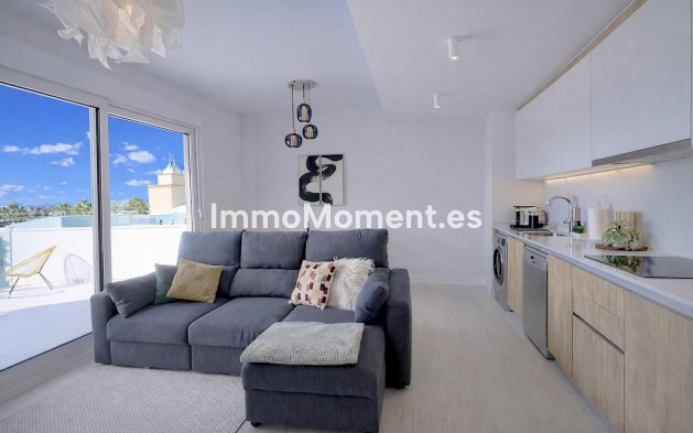 Resale - Apartment - Estepona - Estepona Centro