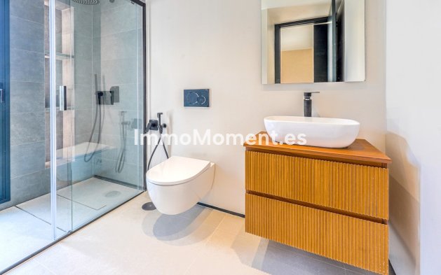 Revente - Villa - Marbella - Nueva Andalucía