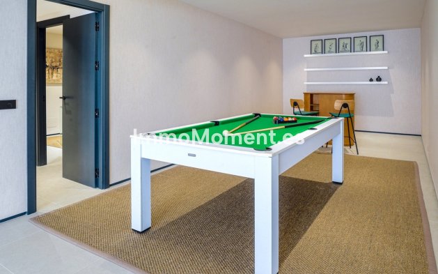 Revente - Villa - Marbella - Nueva Andalucía