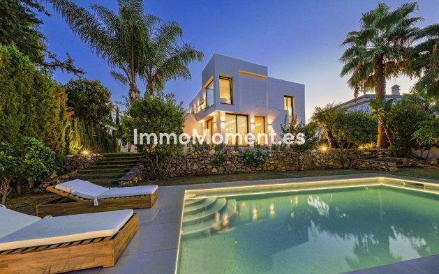 Revente - Villa - Marbella - Nueva Andalucía