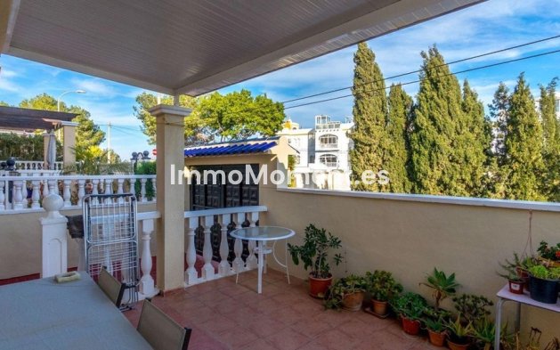 Wiederverkauf - Villa - Orihuela - Villamartin