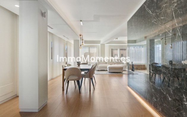 Wiederverkauf - Wohnung - Torrevieja - Torrevieja Centro