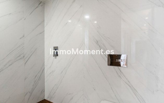 Wiederverkauf - Wohnung - Torrevieja - Torrevieja Centro