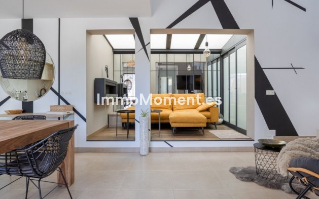 Wiederverkauf - Reihenhaus - Benijofar