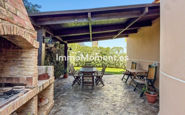 Resale - Villa - Torrevieja - Torrevieja Centro