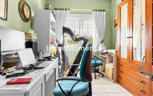 Resale - Villa - Torrevieja - Torrevieja Centro