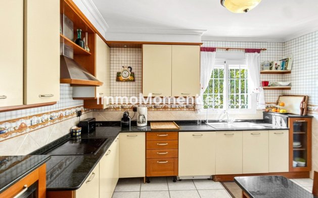 Resale - Villa - Torrevieja - Torrevieja Centro