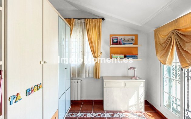 Resale - Villa - Torrevieja - Torrevieja Centro