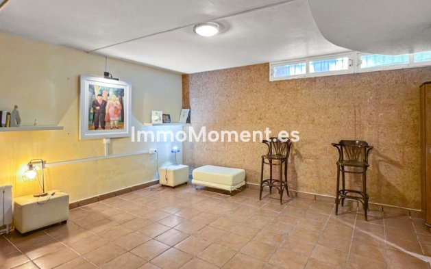 Resale - Villa - Torrevieja - Torrevieja Centro