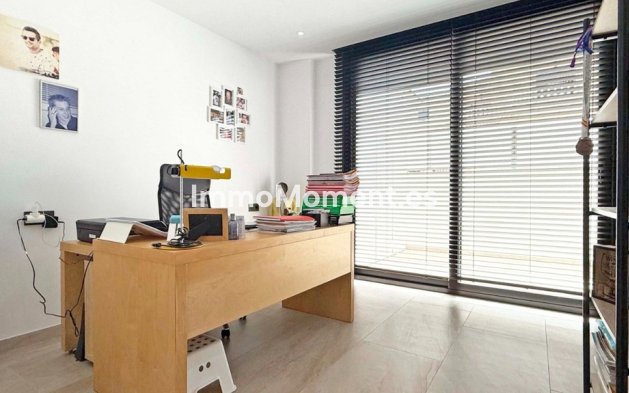 Wiederverkauf - Villa - Orihuela - Villamartin