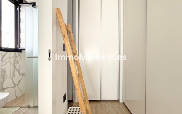 Wiederverkauf - Villa - Orihuela - Villamartin