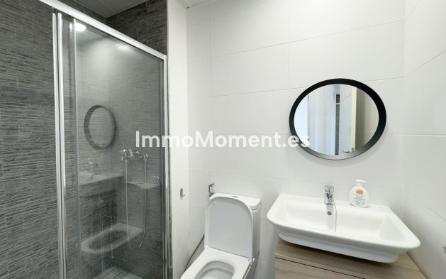 Wiederverkauf - Wohnung - Marbella - Nueva Andalucía