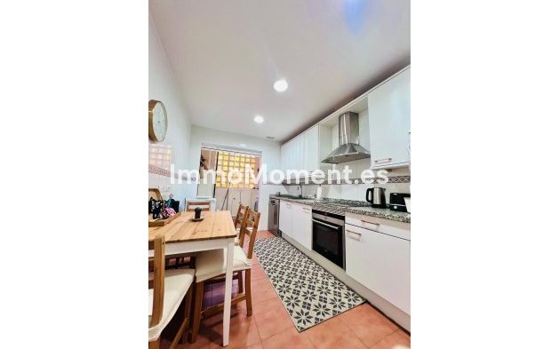 Wiederverkauf - Wohnung - Marbella - San Pedro de Alcántara