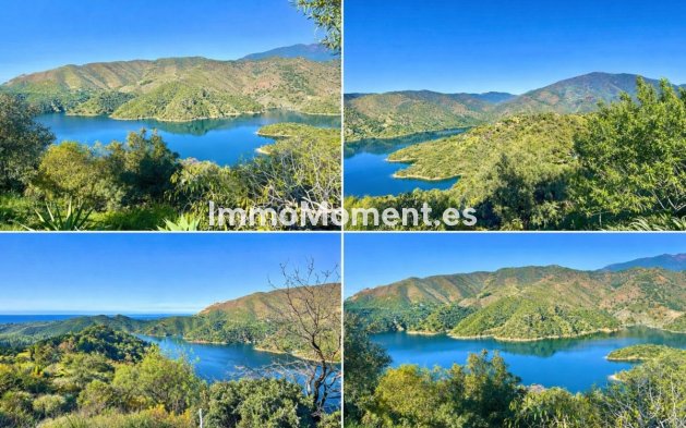 Wiederverkauf - Villa -   Inländisch - Istán