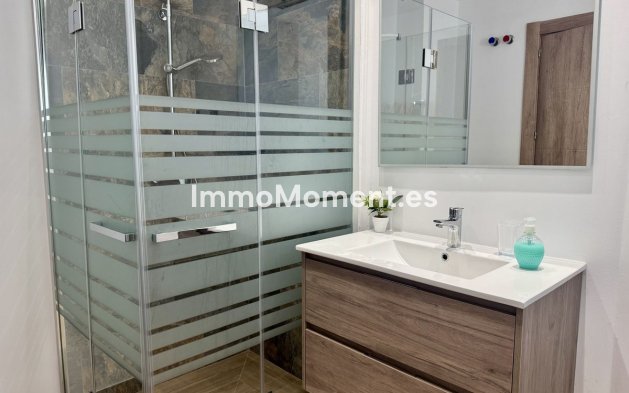 Reventa - Villa - Estepona  - Estepona Centro