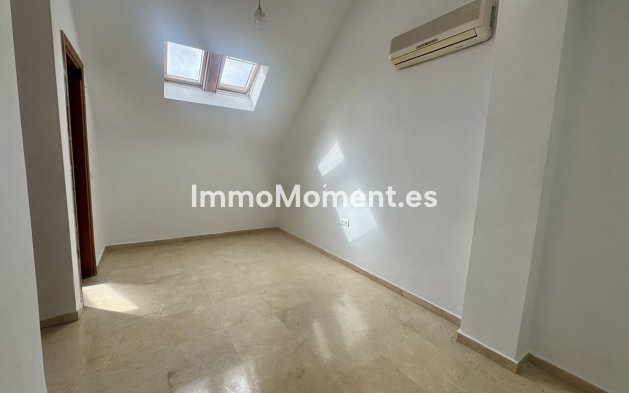 Revente - Maison mitoyenne - Marbella - Marbella Centro