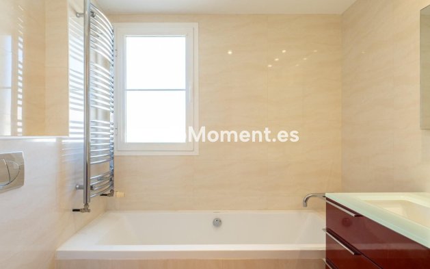 Revente - Villa - Fuengirola - Fuengirola Centro