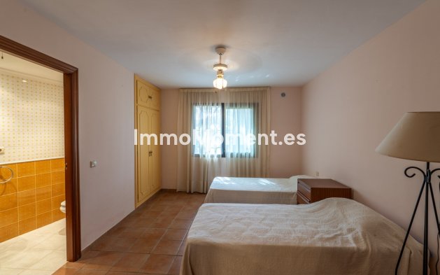 Reventa - Villa - Benahavís - Benahavís Centro