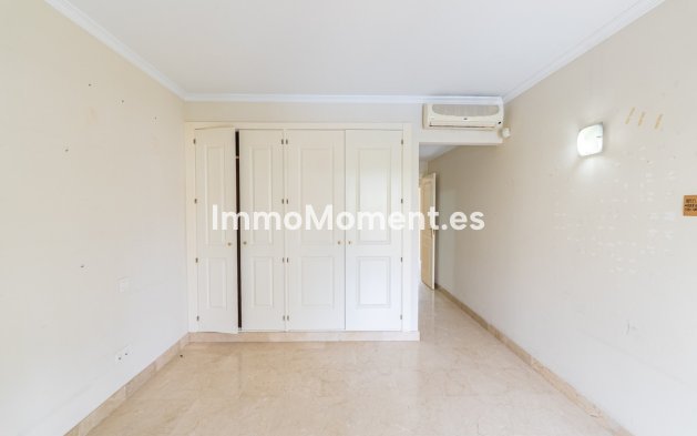 Revente - Maison mitoyenne - Estepona  - Estepona Centro